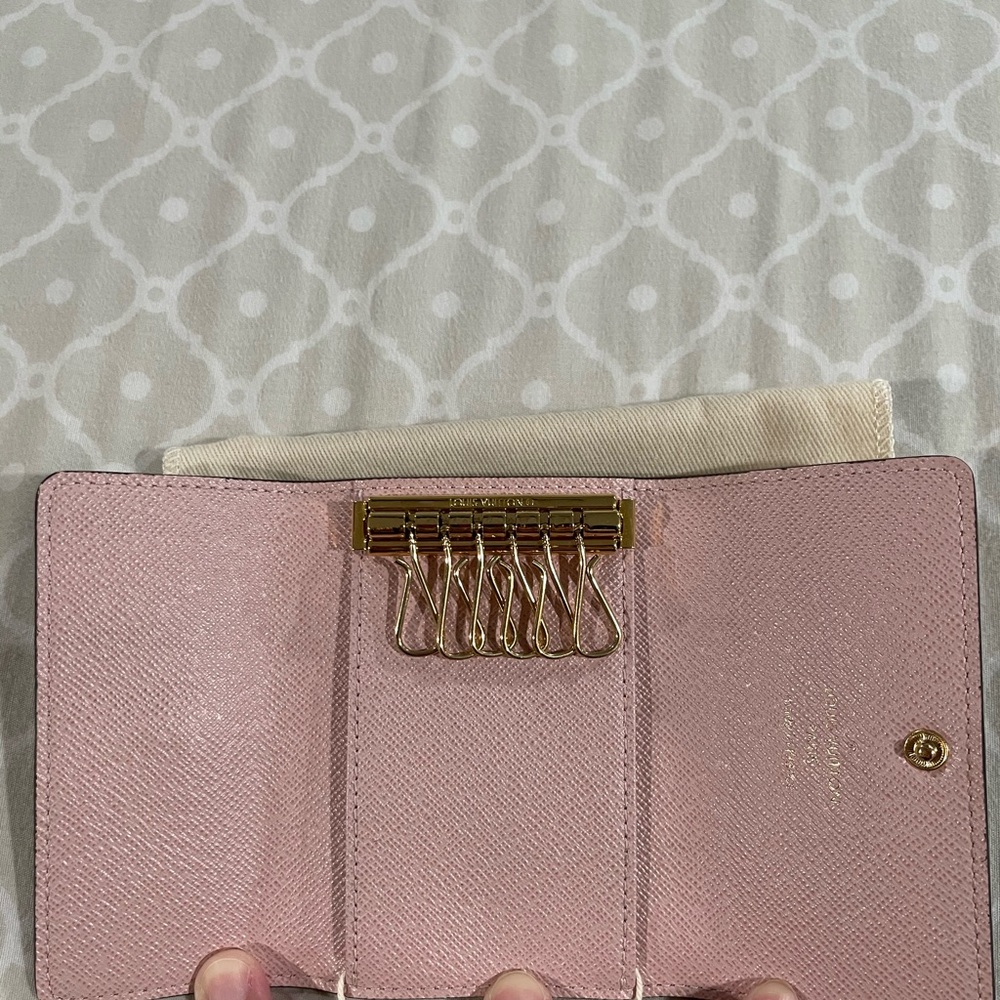 Authentic Louis Vuitton Key Wallet - Picture 2 of 10
